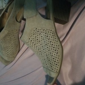 White Mountain wedges